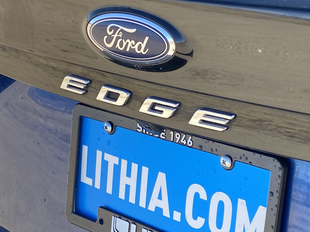 Thumbnail: 2023 Ford Edge - 7