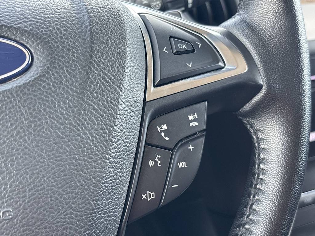 Thumbnail: 2019 Ford Edge - 34