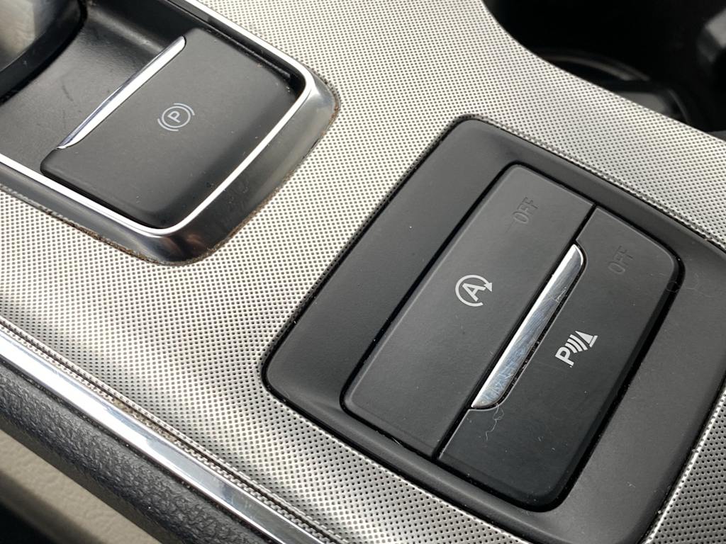 Thumbnail: 2023 Ford Edge - 12