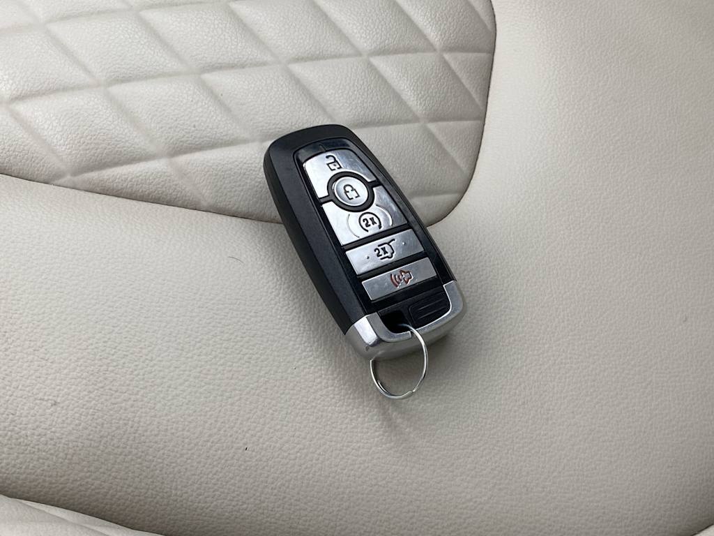 Thumbnail: 2023 Ford Edge - 5