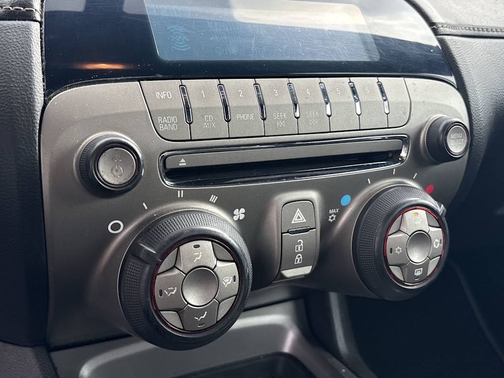 Thumbnail: 2014 Chevrolet Camaro - 18