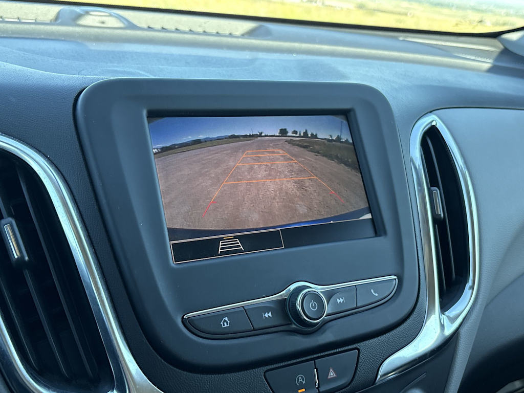Thumbnail: 2022 Chevrolet Equinox - 31