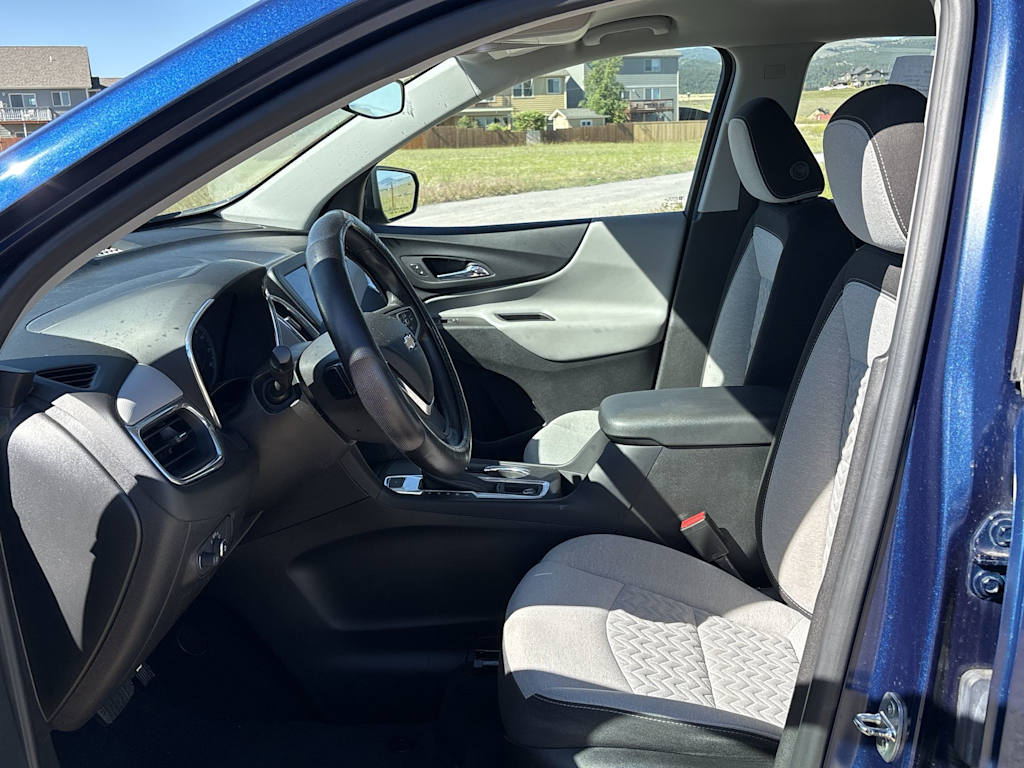 Thumbnail: 2022 Chevrolet Equinox - 9