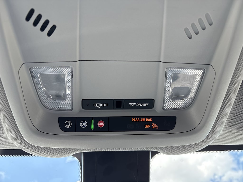 Thumbnail: 2022 Chevrolet Equinox - 29