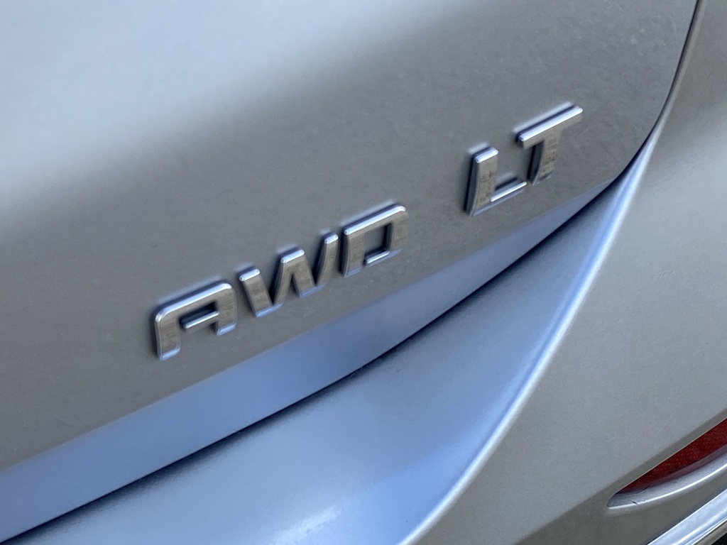 Thumbnail: 2021 Chevrolet Equinox - 30