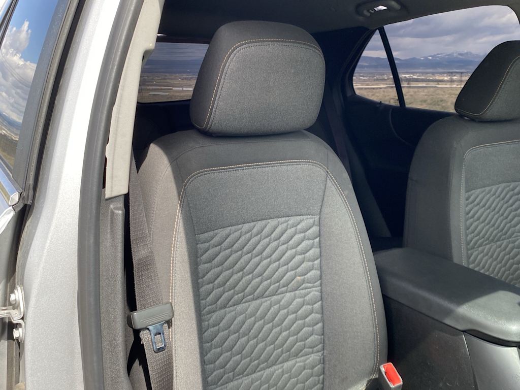 Thumbnail: 2021 Chevrolet Equinox - 10