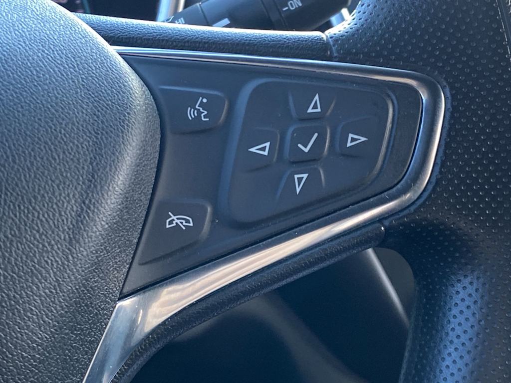 Thumbnail: 2021 Chevrolet Equinox - 34