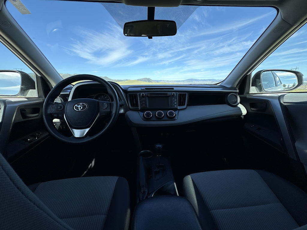 Thumbnail: 2013 Toyota RAV4 - 2