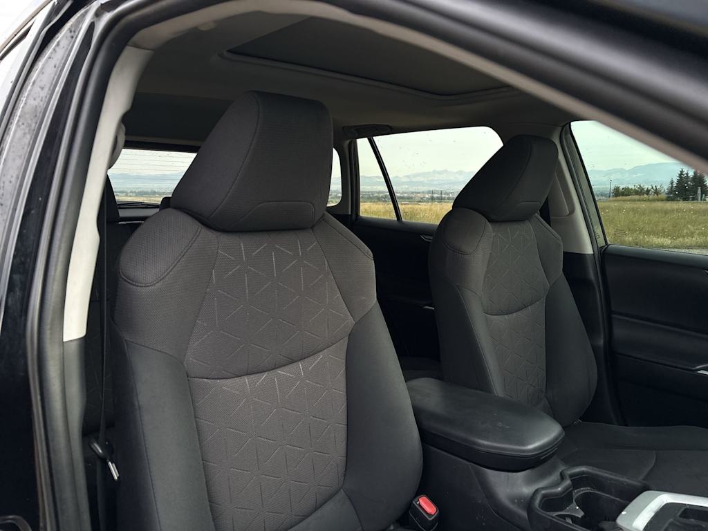 Thumbnail: 2019 Toyota RAV4 - 5