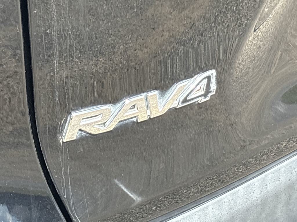Thumbnail: 2019 Toyota RAV4 - 7