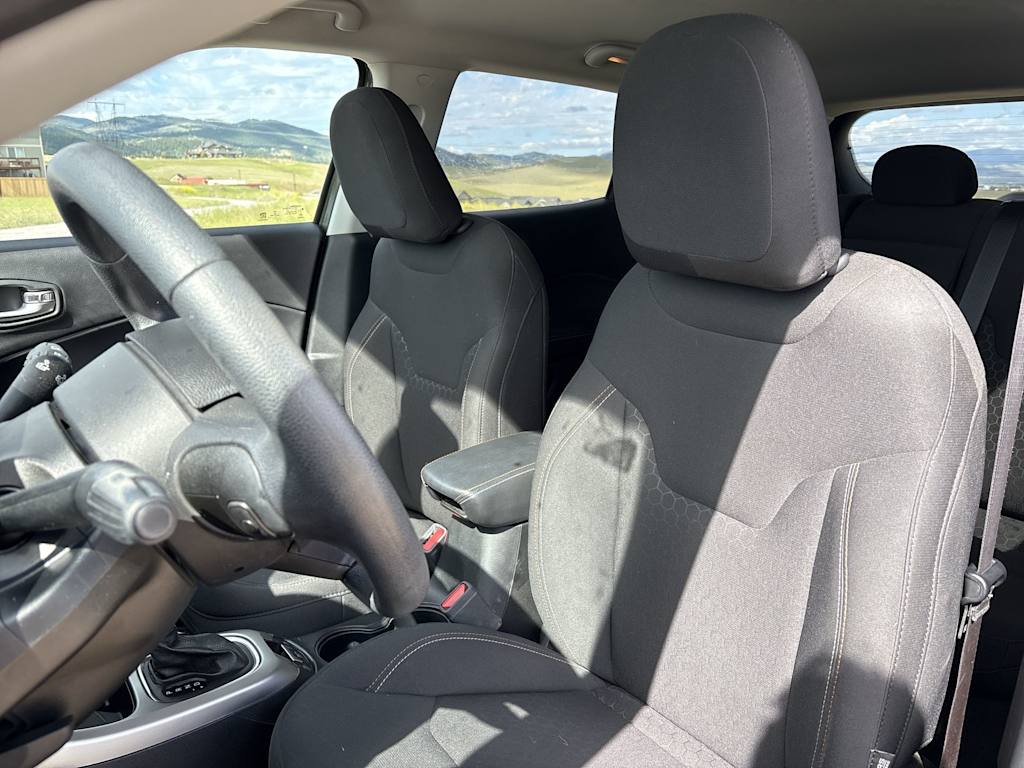 Thumbnail: 2018 Jeep Compass - 24
