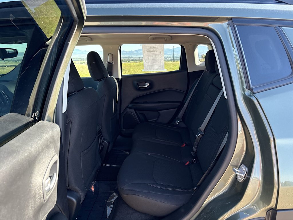 Thumbnail: 2018 Jeep Compass - 36