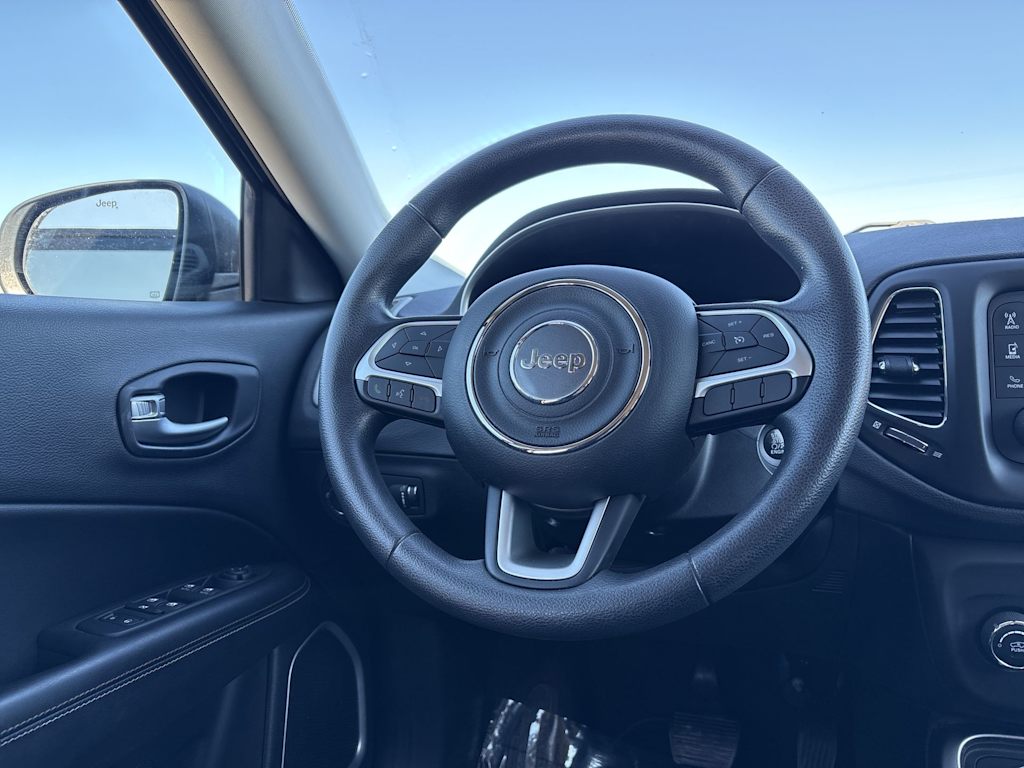 Thumbnail: 2018 Jeep Compass - 8