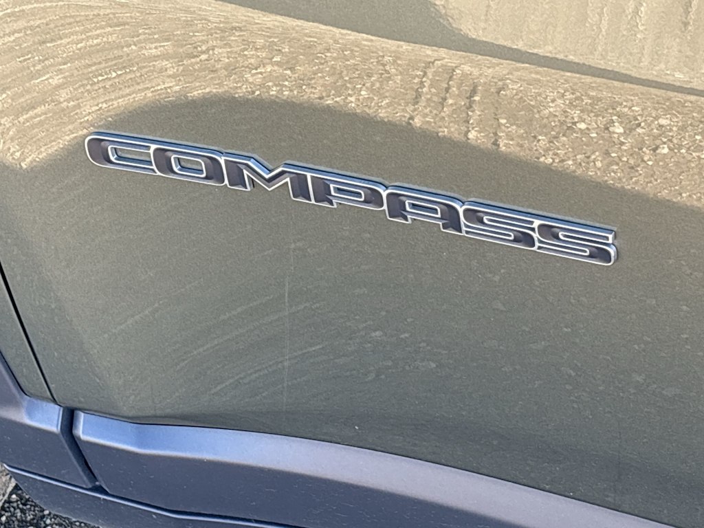 Thumbnail: 2018 Jeep Compass - 7