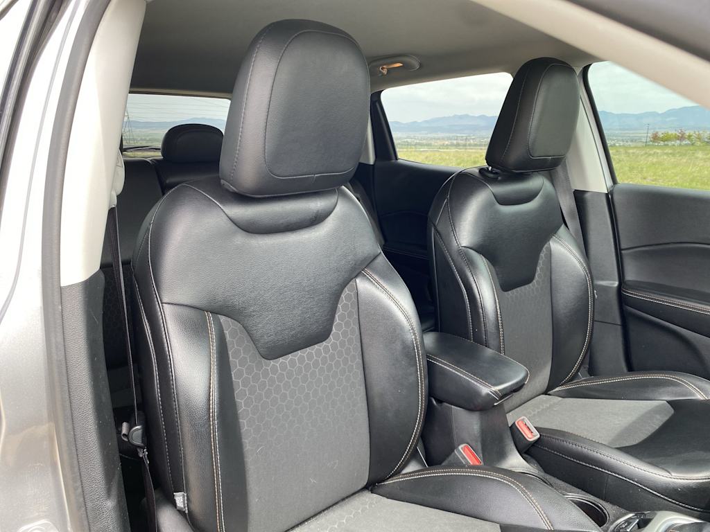 Thumbnail: 2019 Jeep Compass - 8