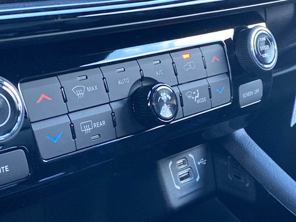 Thumbnail: 2026 Jeep Compass - 26