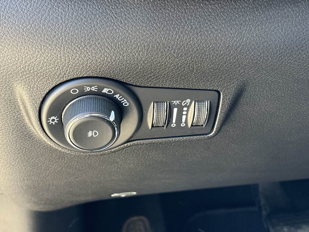 Thumbnail: 2026 Jeep Compass - 29