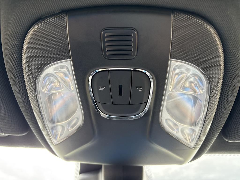 Thumbnail: 2024 Jeep Compass - 31