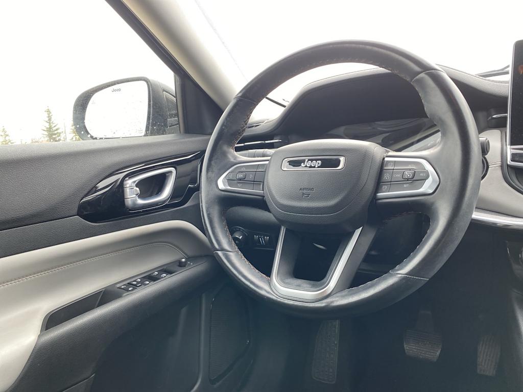 Thumbnail: 2022 Jeep Compass - 12