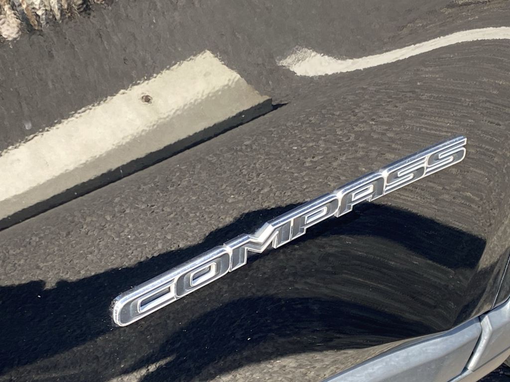 Thumbnail: 2022 Jeep Compass - 7