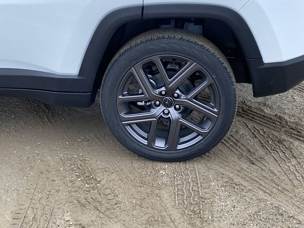 Thumbnail: 2026 Jeep Compass - 5
