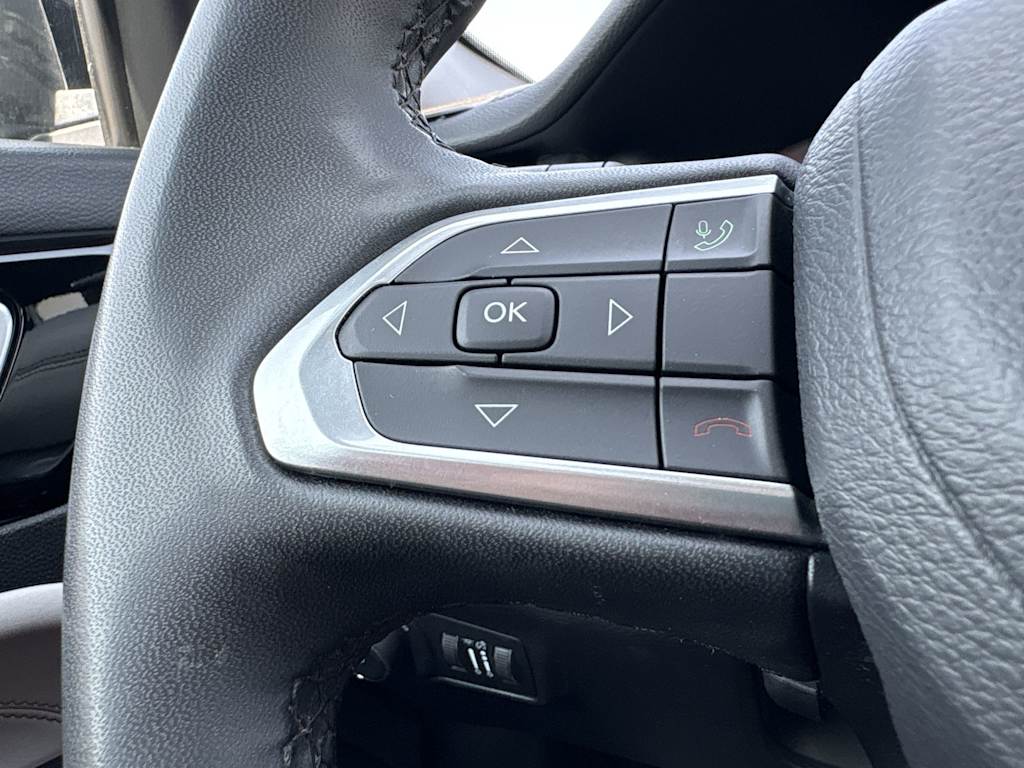 Thumbnail: 2024 Jeep Compass - 33