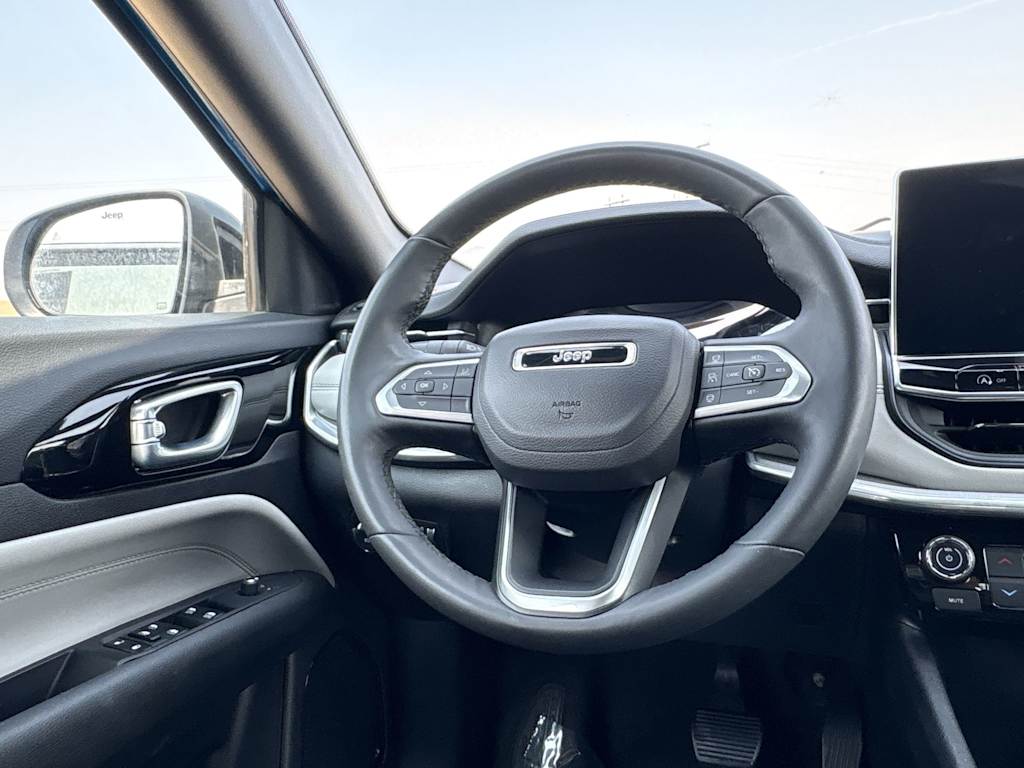 Thumbnail: 2024 Jeep Compass - 12