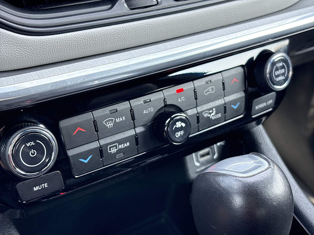 Thumbnail: 2024 Jeep Compass - 29