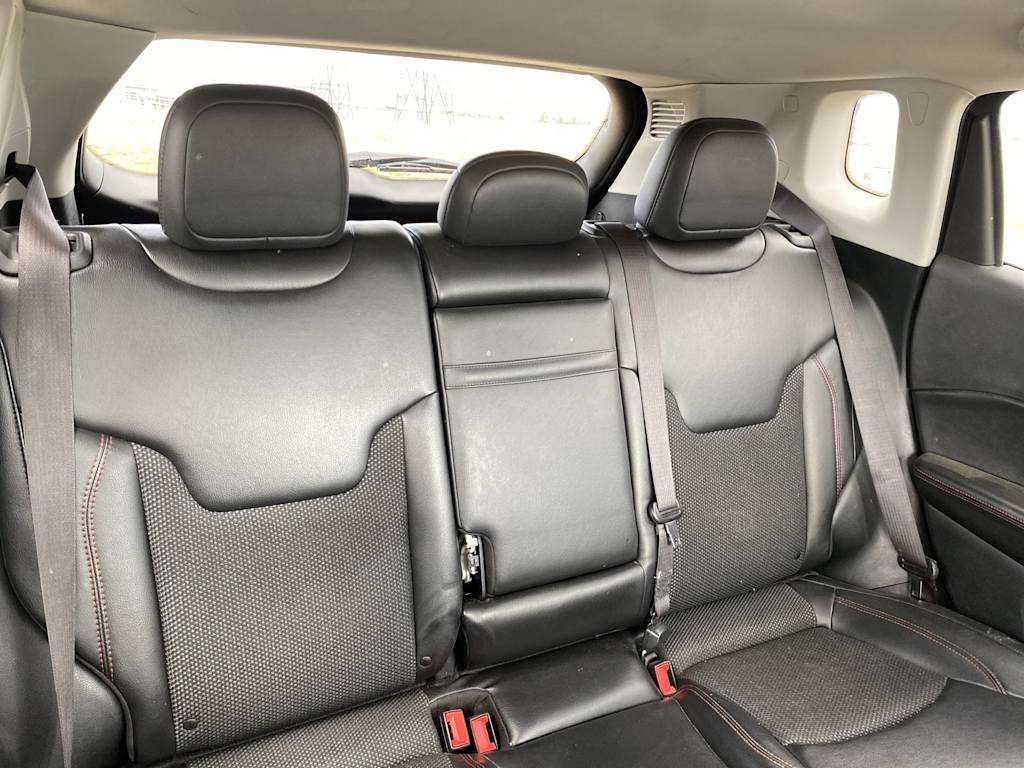 Thumbnail: 2019 Jeep Compass - 9