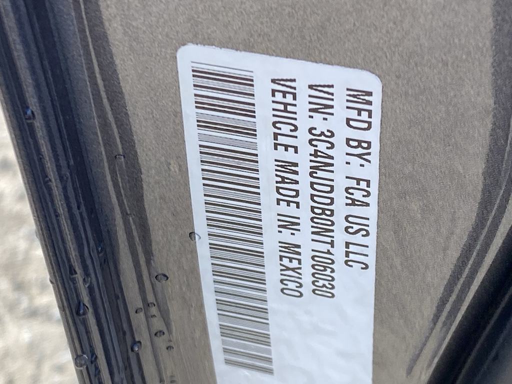 Thumbnail: 2022 Jeep Compass - 12