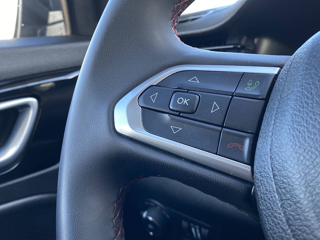 Thumbnail: 2022 Jeep Compass - 25