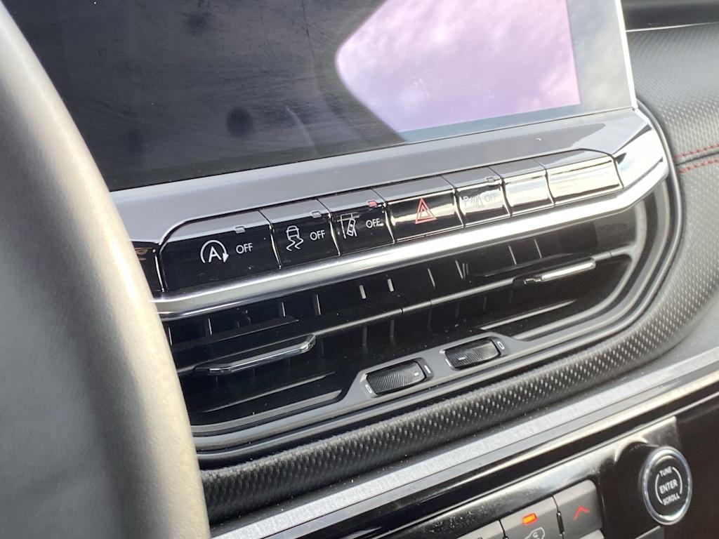 Thumbnail: 2022 Jeep Compass - 28