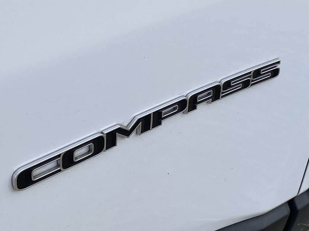 Thumbnail: 2022 Jeep Compass - 7