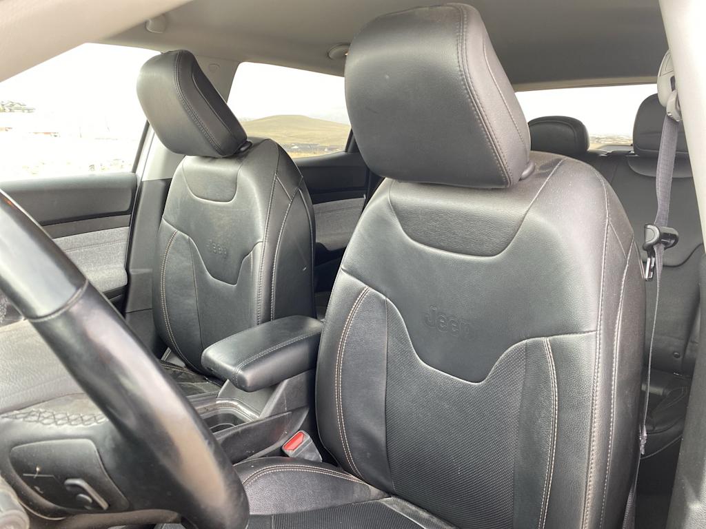 Thumbnail: 2022 Jeep Compass - 25