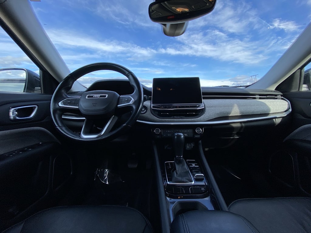 Thumbnail: 2022 Jeep Compass - 2