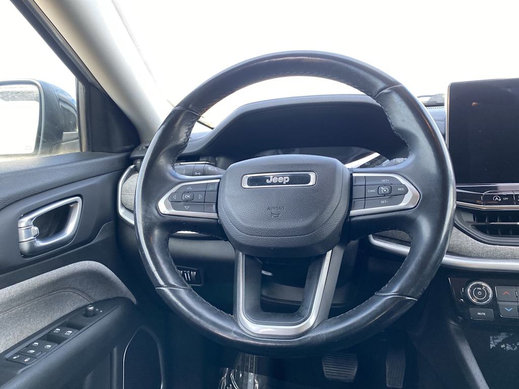 Thumbnail: 2022 Jeep Compass - 8