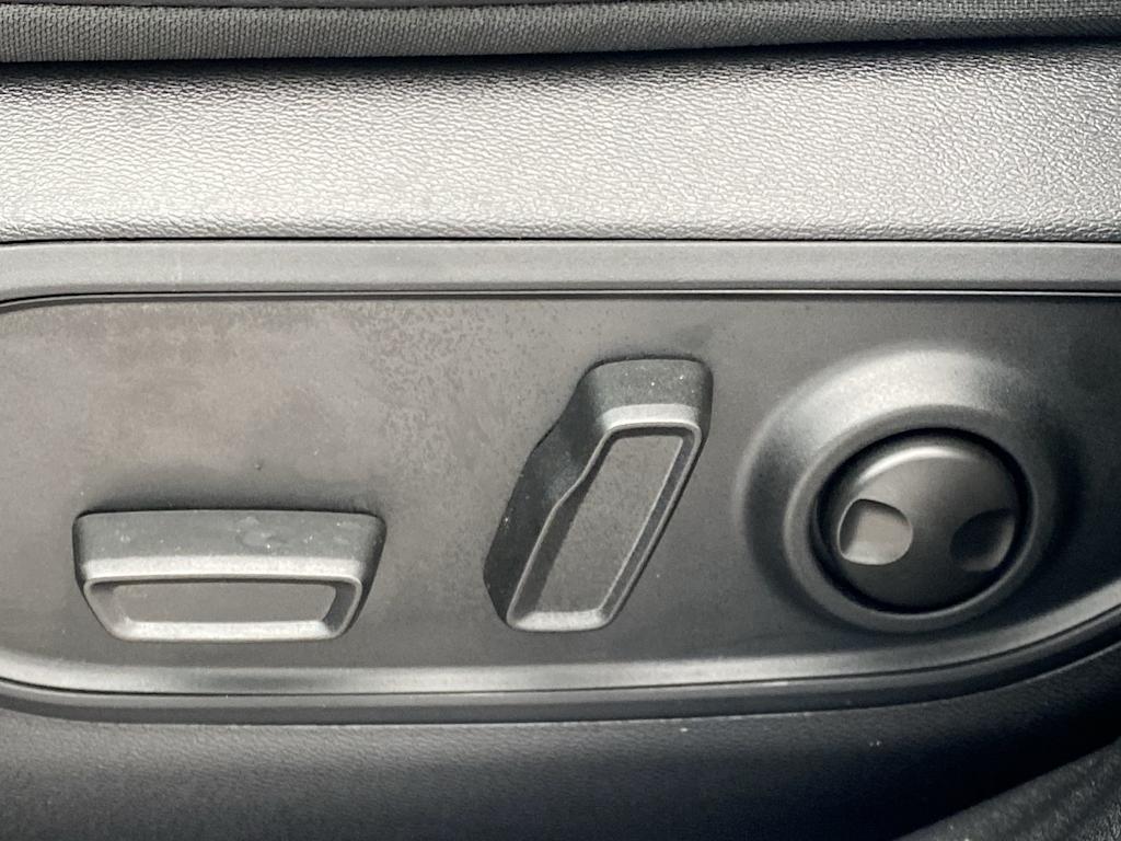 Thumbnail: 2026 Jeep Cherokee - 27