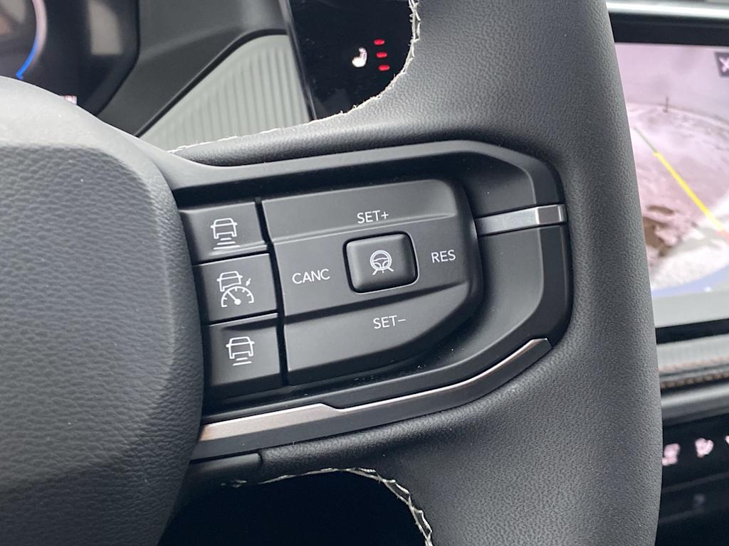 Thumbnail: 2026 Jeep Cherokee - 35