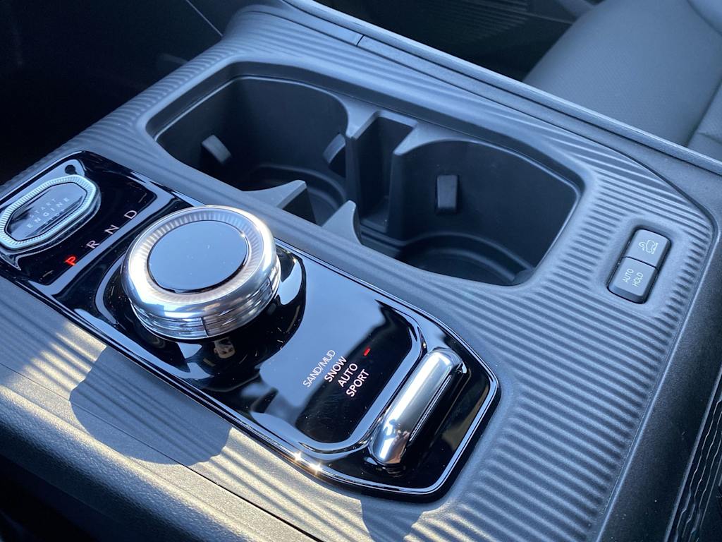 Thumbnail: 2026 Jeep Cherokee - 14