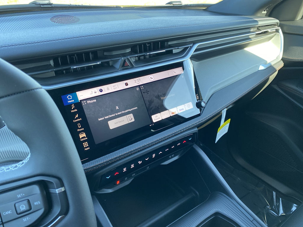 Thumbnail: 2026 Jeep Cherokee - 12