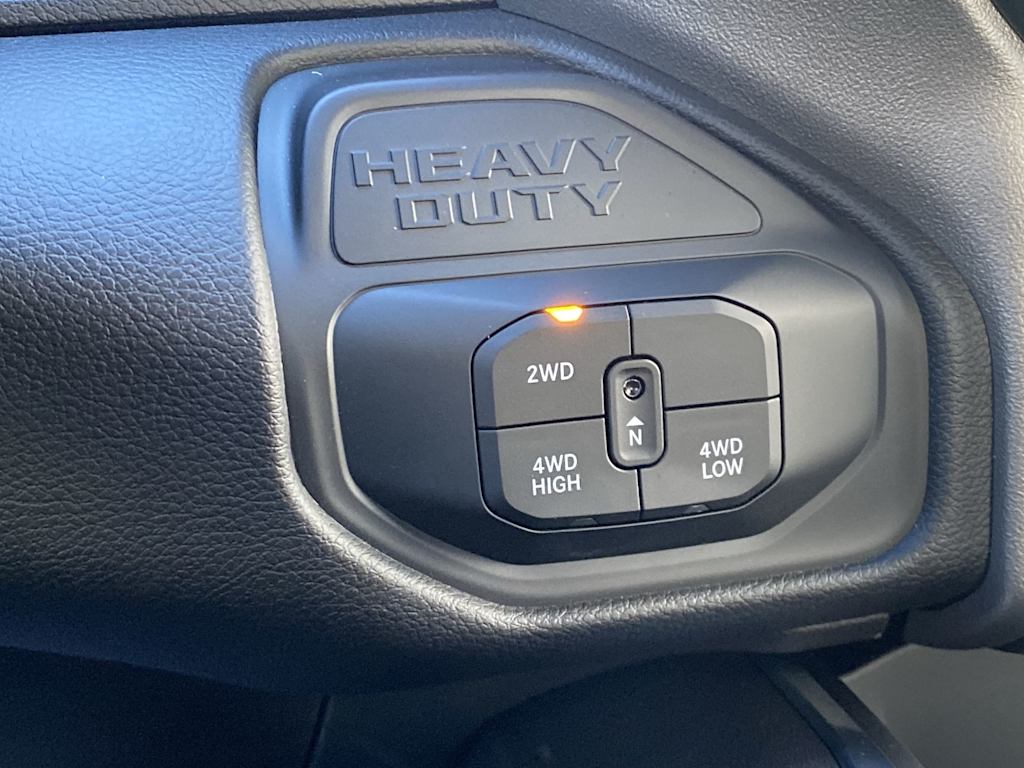 2026 RAM 3500 Laramie - Photo 30