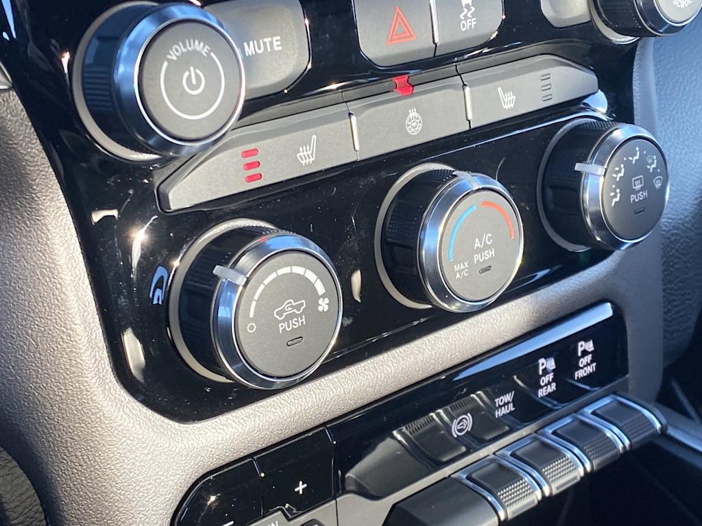 Thumbnail: 2026 RAM 3500 - 28