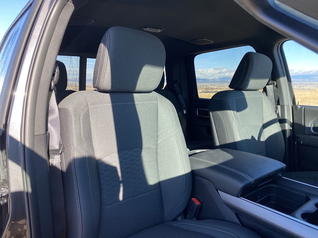 2026 RAM 2500 Big Horn - Photo 6