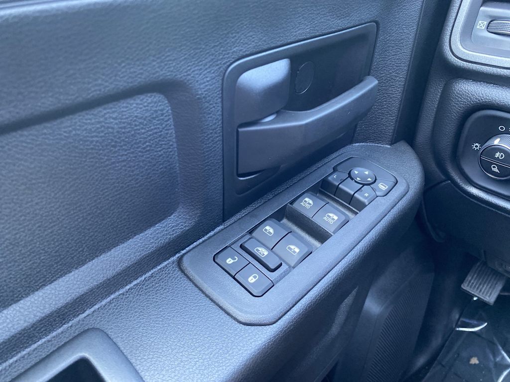 Thumbnail: 2026 RAM 3500 - 25