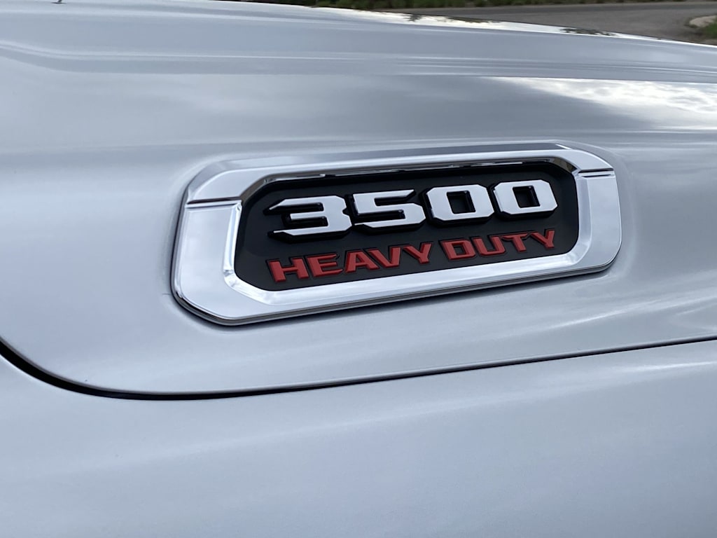 Thumbnail: 2026 RAM 3500 - 7
