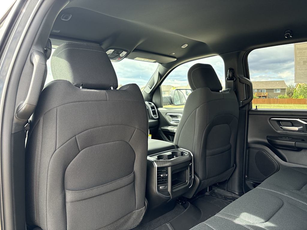 Thumbnail: 2026 RAM 1500 - 10