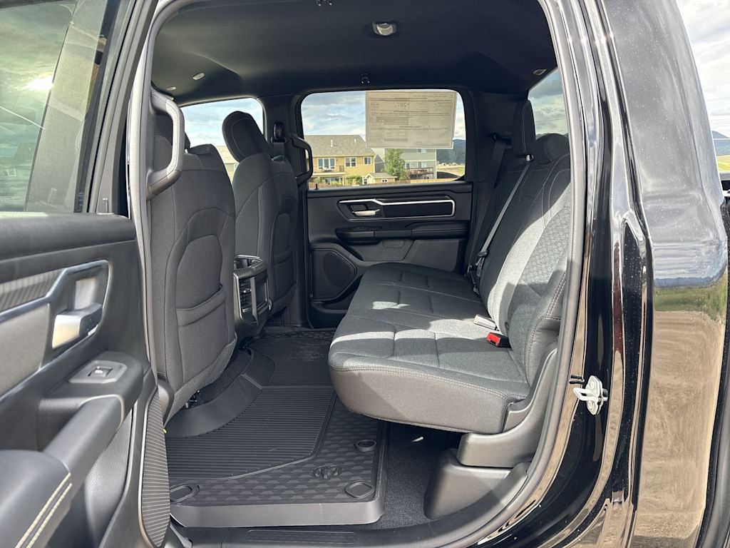 Thumbnail: 2026 RAM 1500 - 36