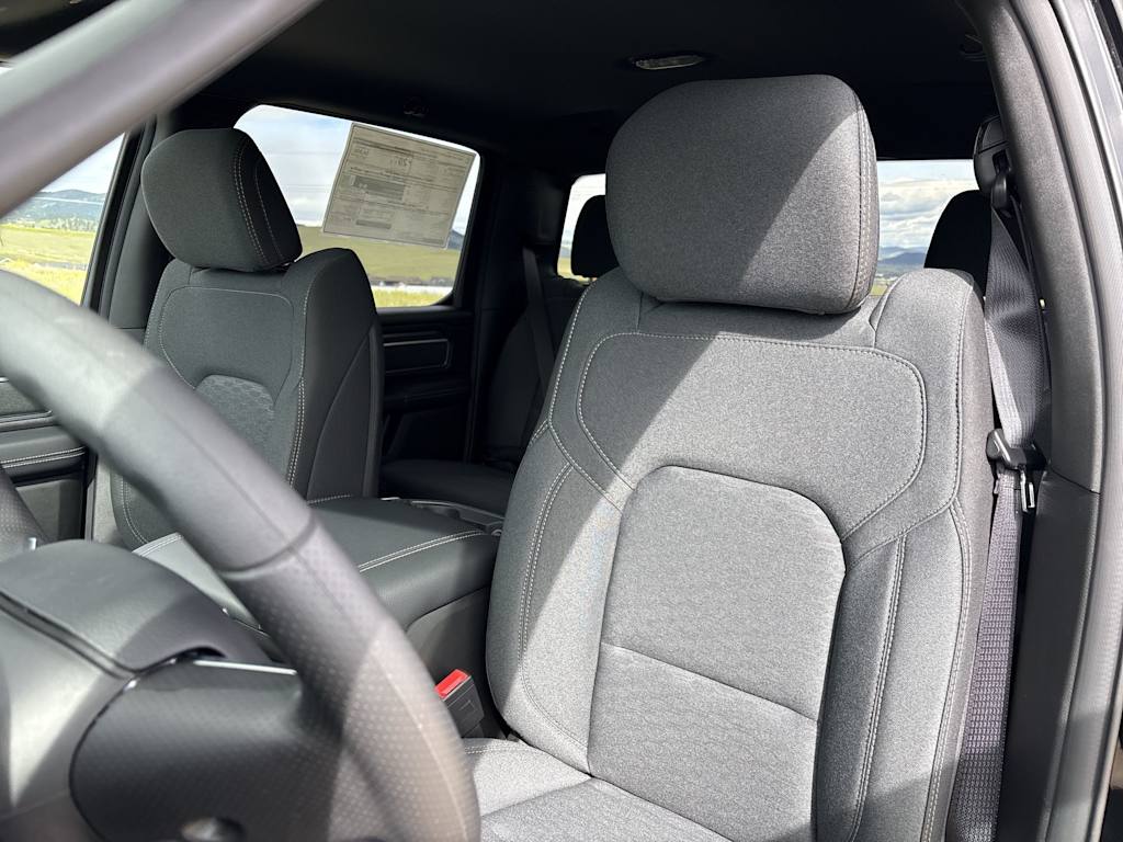 Thumbnail: 2026 RAM 1500 - 23