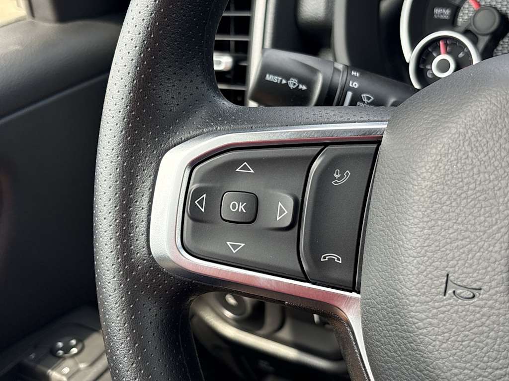 Thumbnail: 2026 RAM 1500 - 32