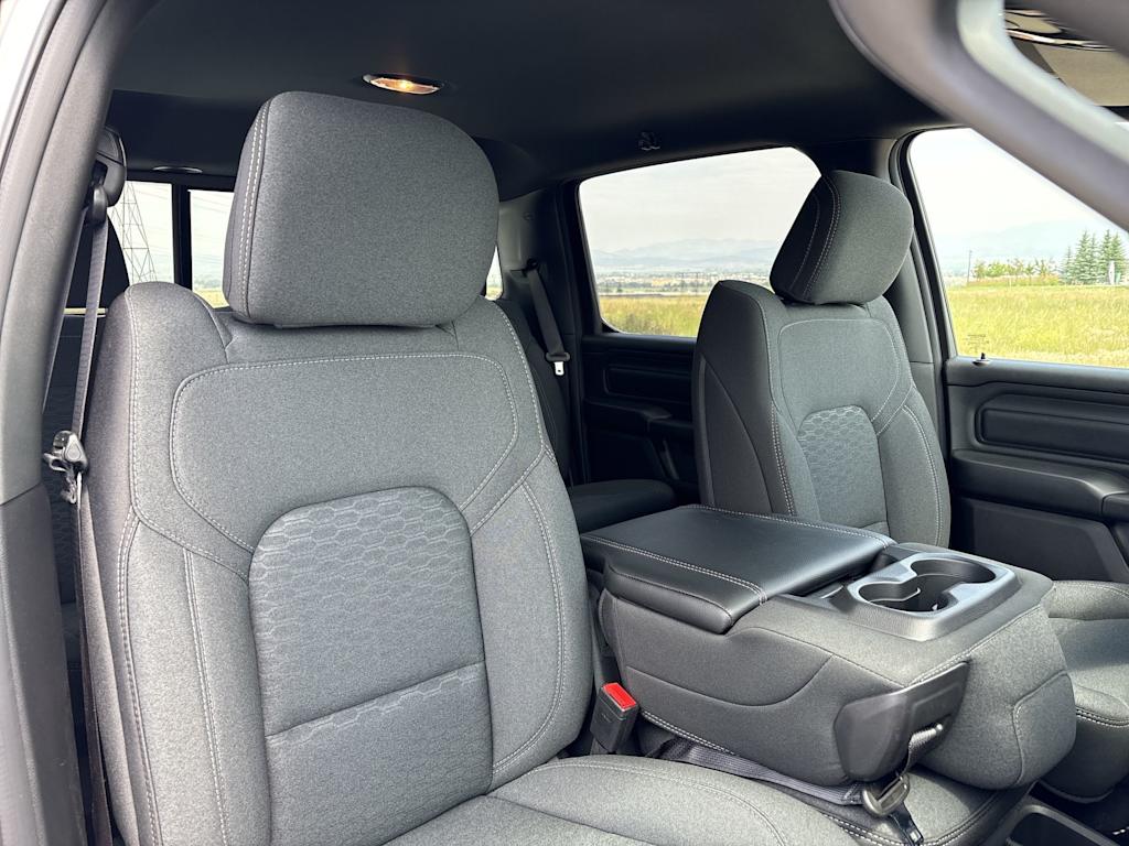 Thumbnail: 2026 RAM 1500 - 10